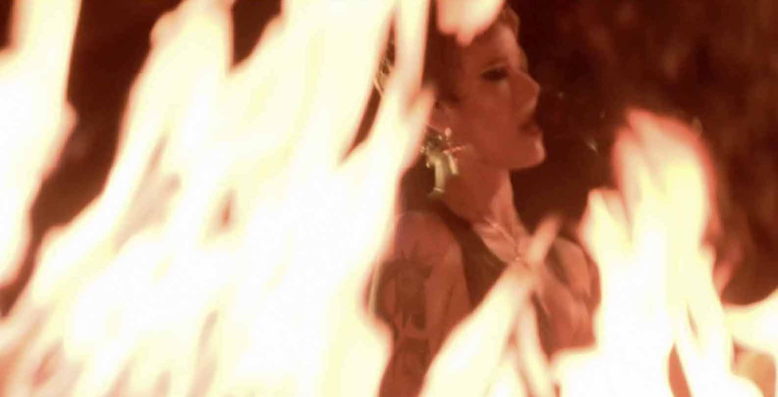 still of halsey at reading festival 2022